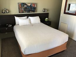 Bayfront Inn at the Waterfront