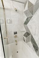 1840s Carrollton Inn