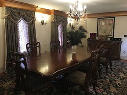 1840s Carrollton Inn