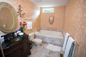 1840s Carrollton Inn