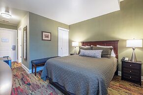 Red Coach Inn
