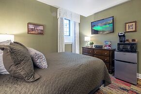 Red Coach Inn
