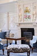 Killarney Avenue Hotel