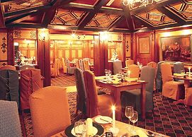 Killarney Avenue Hotel