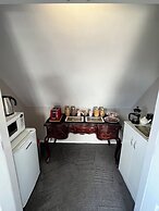 Tudor Manor Bed & Breakfast