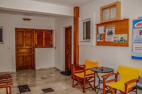 Barbara Studios & Apartments