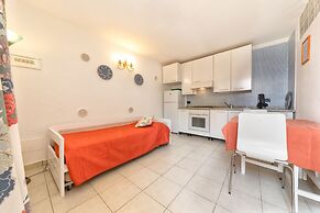 Residence Gardasee Apartments with Lake View