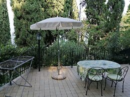 Residence Gardasee Apartments with Lake View