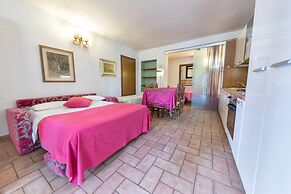 Residence Gardasee Apartments with Lake View