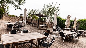 Hosteria Tierrallana by Juypehotel