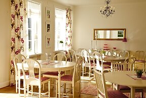 Ekebacken Hotell & Konferens