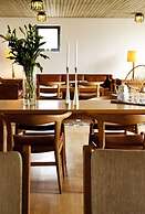 Ekebacken Hotell & Konferens