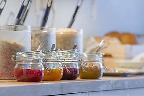 Dream Hostel & Hotel