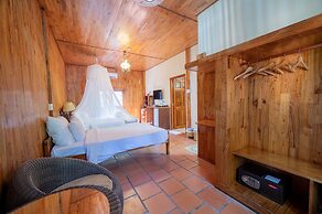 Chez Carole Beach Resort & Spa