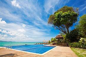 Chez Carole Beach Resort & Spa