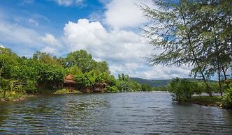 Chez Carole Beach Resort & Spa