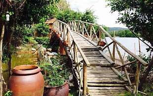 Chez Carole Beach Resort & Spa