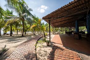 Chez Carole Beach Resort & Spa