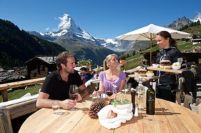 Aristella Swissflair Hotel & Apartements