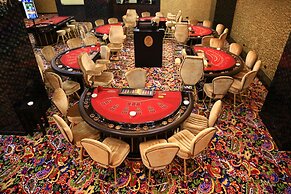 Imperial Royale Hotel