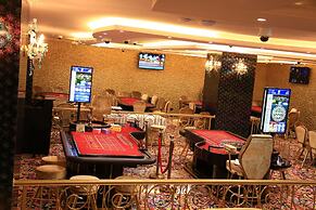 Imperial Royale Hotel