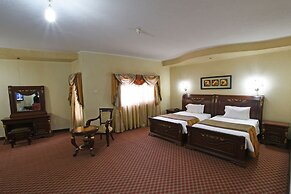 Imperial Royale Hotel