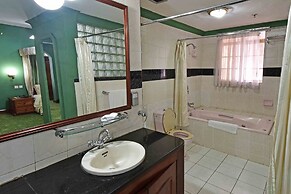 Grand Imperial Hotel