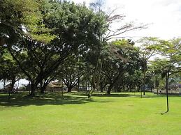 Imperial Resort Beach Hotel