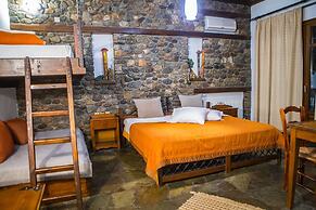 Oikoperiigitis Hotel