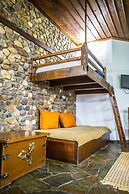 Oikoperiigitis Hotel