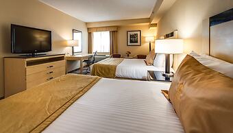 Monte Carlo Inn & Suites Downtown Markham