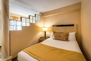 Monte Carlo Inn & Suites Downtown Markham