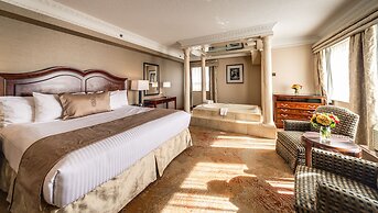 Monte Carlo Inn & Suites Downtown Markham