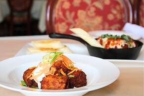 Monte Carlo Inn & Suites Downtown Markham