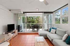 84 The Spit Holiday Apartments