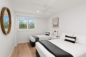 84 The Spit Holiday Apartments