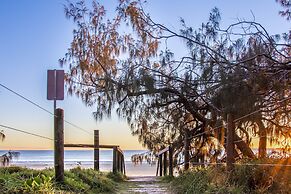 84 The Spit Holiday Apartments