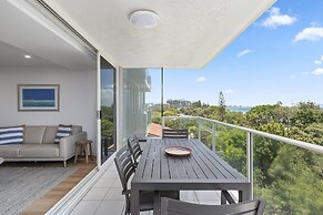 84 The Spit Holiday Apartments