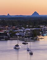 84 The Spit Holiday Apartments