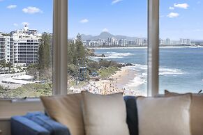 84 The Spit Holiday Apartments