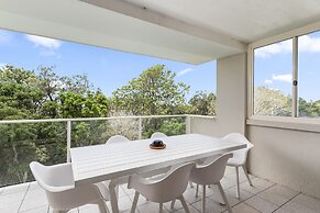 84 The Spit Holiday Apartments