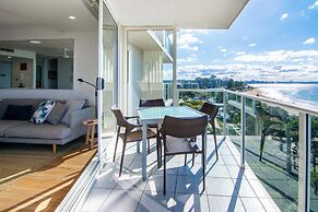 84 The Spit Holiday Apartments