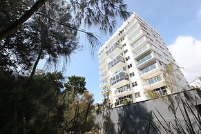 84 The Spit Holiday Apartments