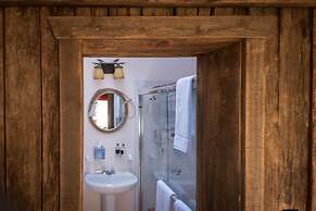 Riversong Inn Retreat