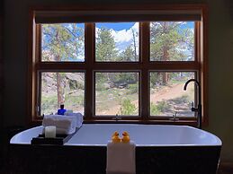 Riversong Inn Retreat