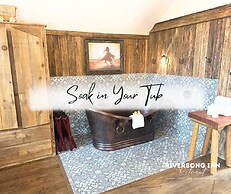 Riversong Inn Retreat