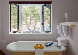 Riversong Inn Retreat