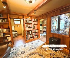 Riversong Inn Retreat