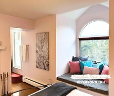 Riversong Inn Retreat