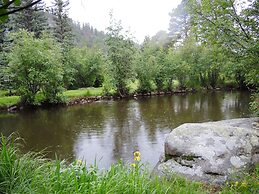 Riversong Inn Retreat